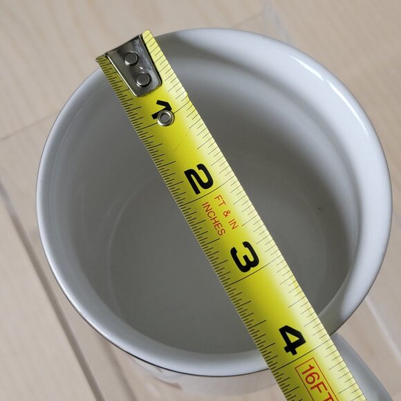 Pottery Barn Stewart Plaid Stoneware Initital Alphabet "E" Christmas Coffee Mug - Picture 10 of 10